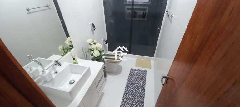 Imagem Casa com 2 Quartos à Venda, 160 m² em São Francisco - Niterói Imagem Casa com 2 Quartos à Venda, 160 m² em São Francisco - Niterói