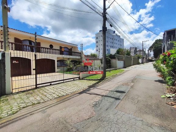 Casa com 4 Quartos à Venda, 400 m² em Seminário - Curitiba