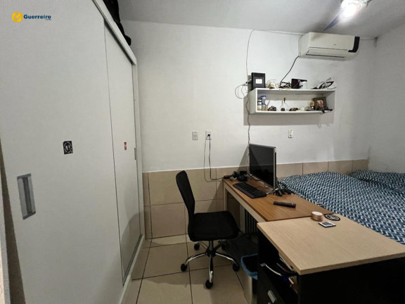 Imagem Casa com 3 Quartos à Venda, em Agronômica - Florianópolis Imagem Casa com 3 Quartos à Venda, em Agronômica - Florianópolis