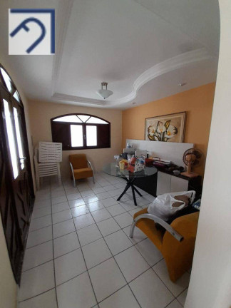 Imagem Casa com 4 Quartos à Venda, 257 m² em Lagoa Nova - Natal