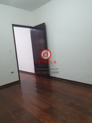 Imagem Casa com 2 Quartos à Venda, 190 m² em Jardim Emília - Jacareí Imagem Casa com 2 Quartos à Venda, 190 m² em Jardim Emília - Jacareí
