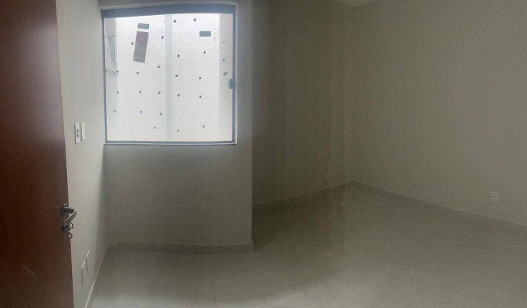 Imagem Casa com 3 Quartos à Venda,  em Sim - Feira De Santana