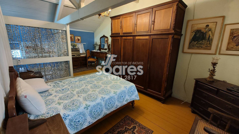 Imagem Casa com 5 Quartos à Venda, 620 m² em Centro - Pelotas