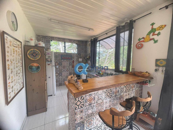 Imagem Casa com 9 Quartos à Venda, 300 m² em Itaipava - Petrópolis