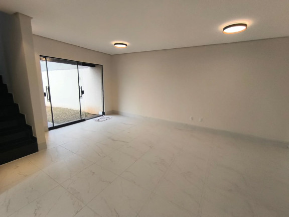 Imagem Casa com 3 Quartos à Venda, 118 m² em Jardim Vitoria - Goiania Imagem Casa com 3 Quartos à Venda, 118 m² em Jardim Vitoria - Goiania