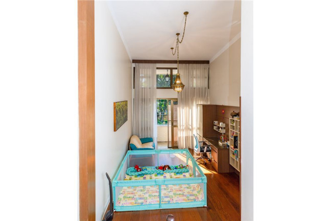 Imagem Casa com 5 Quartos à Venda,  em Saúde - São Paulo