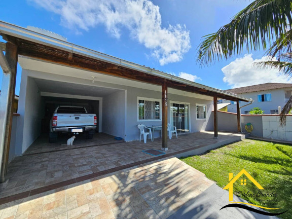 Imagem Casa com 3 Quartos à Venda, 360 m² em Salinas - Balneário Barra Do Sul Imagem Casa com 3 Quartos à Venda, 360 m² em Salinas - Balneário Barra Do Sul