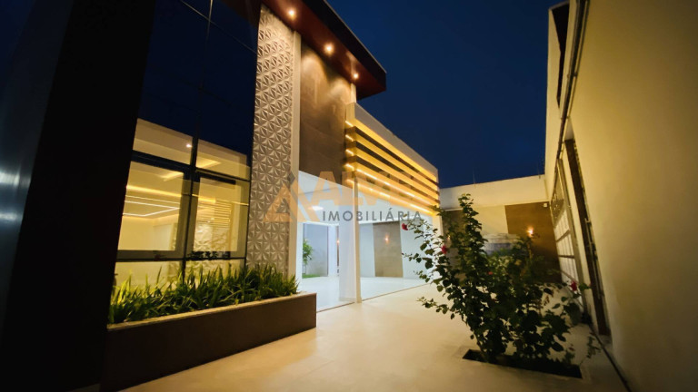 Imagem Casa com 3 Quartos à Venda, 300 m² em Cidade Nova - Feira De Santana