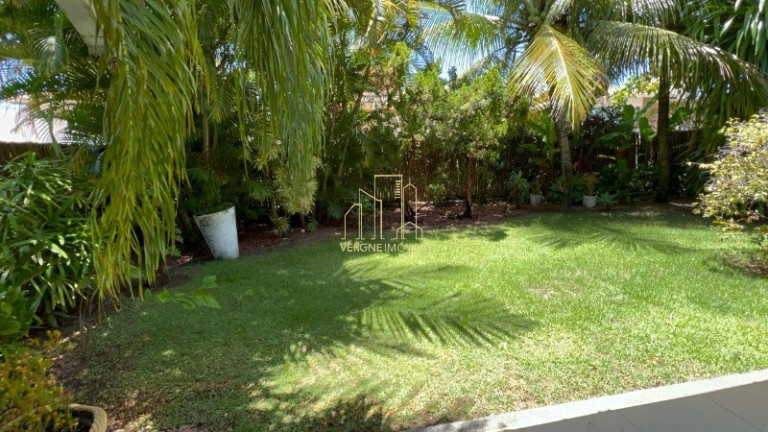Imagem Imóvel com 3 Quartos à Venda, 150 m² em Itapoan - Salvador Imagem Imóvel com 3 Quartos à Venda, 150 m² em Itapoan - Salvador