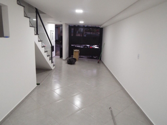 Sobrado com 2 Quartos à Venda, 100 m² em Jardim Das Maravilhas - Santo André