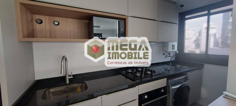 Imagem Apartamento com 1 Quarto à Venda, 28 m² em Centro - Florianópolis
