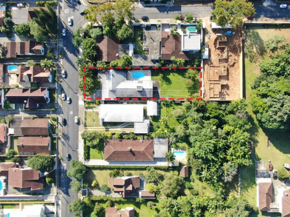Imagem Terreno à Venda, 380 m² em América - Joinville Imagem Terreno à Venda, 380 m² em América - Joinville