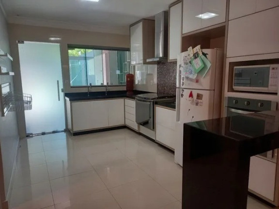 Imagem Casa com 3 Quartos à Venda, 400 m² em Setor Habitacional Vicente Pires - Brasília