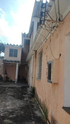 Imagem Casa com 3 Quartos à Venda, em Campo Grande - Rio De Janeiro Imagem Casa com 3 Quartos à Venda, em Campo Grande - Rio De Janeiro