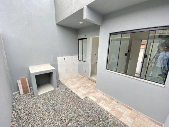 Imagem Casa com 2 Quartos à Venda, 50 m² em Meia Praia - Navegantes Imagem Casa com 2 Quartos à Venda, 50 m² em Meia Praia - Navegantes