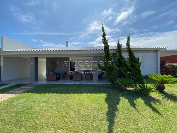 Imagem Casa com 5 Quartos à Venda, 334 m² em Atlântida - Xangri-lá