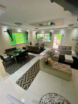 Imagem Sobrado com 5 Quartos à Venda, 280 m² em Solemar - Praia Grande