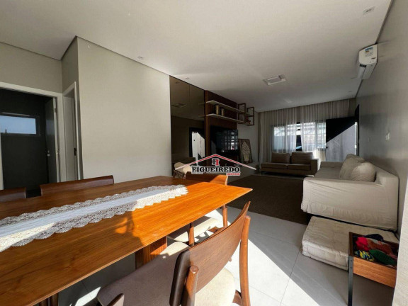 Imagem Casa com 2 Quartos à Venda, 210 m² em Canto Do Forte - Praia Grande