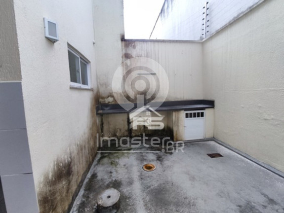 Imagem Casa com 3 Quartos à Venda, 90 m² em Lagoa Redonda - Fortaleza