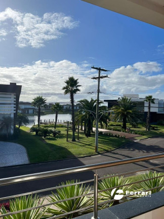 Imagem Casa de Condomínio com 5 Quartos à Venda, 270 m² em Centro - Xangri-lá