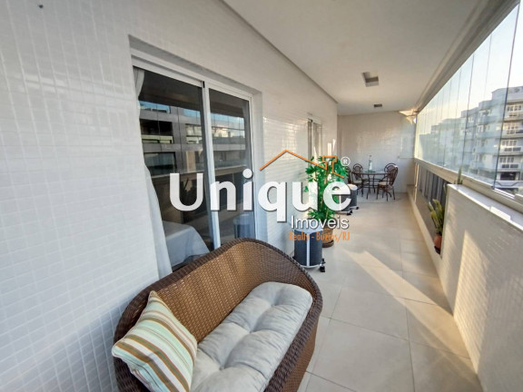 Imagem Apartamento com 2 Quartos à Venda, 100 m² em Vila Nova - Cabo Frio