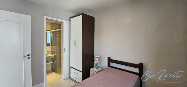 Imagem Apartamento com 2 Quartos à Venda, 60 m² em Caiobá - Matinhos