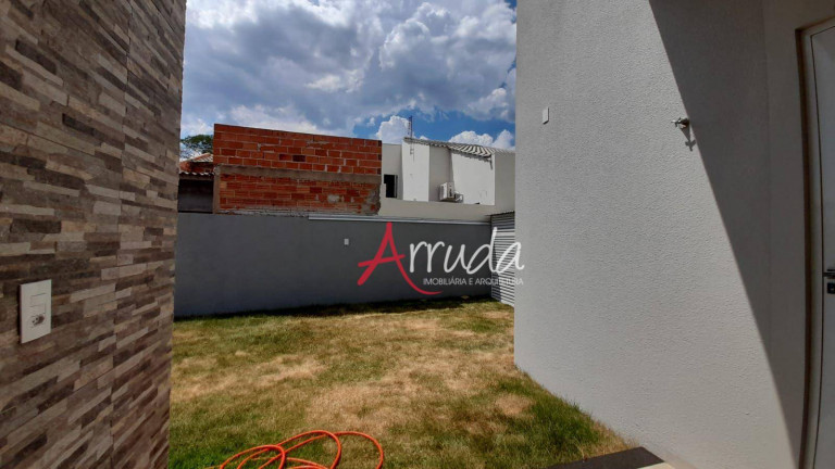 Sobrado com 3 Quartos à Venda, 135 m² em Belo Horizonte - Medianeira