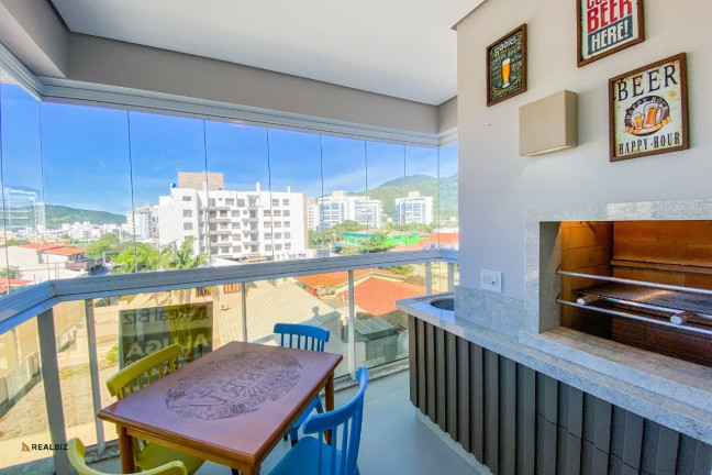 Apartamento com 2 Quartos à Venda, 101 m² em Palmas - Governador Celso Ramos