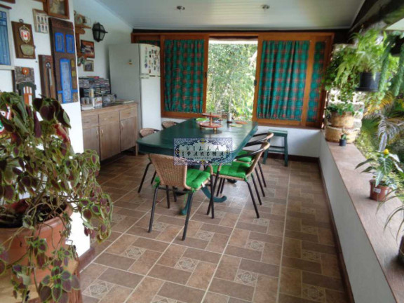 Imagem Imóvel com 3 Quartos à Venda, 200 m² em Iucas - Teresópolis