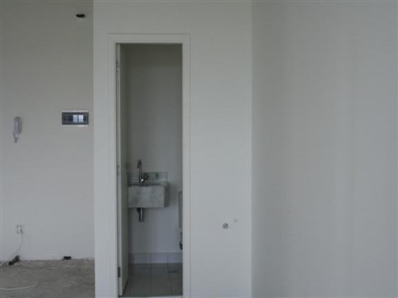 Imagem Sala Comercial à Venda ou Locação, 40 m² em Bairro Inválido - Cidade Inexistente
