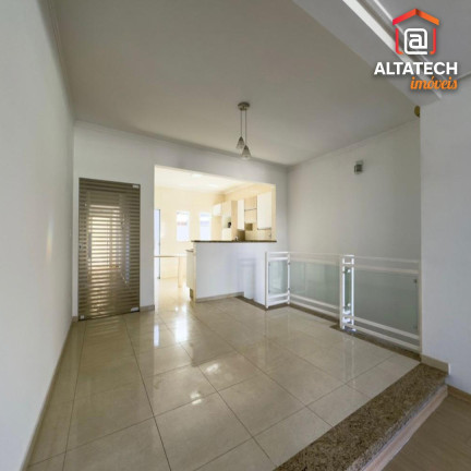 Imagem Casa com 3 Quartos à Venda, 243 m² em Jardim Das Hortênsias - Poços De Caldas