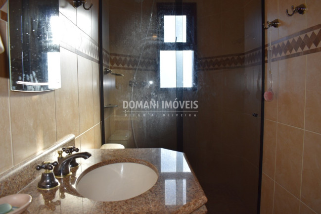 Imagem Imóvel com 4 Quartos à Venda, 168 m² em Região Do Jaguaribe - Campos Do Jordão Imagem Imóvel com 4 Quartos à Venda, 168 m² em Região Do Jaguaribe - Campos Do Jordão