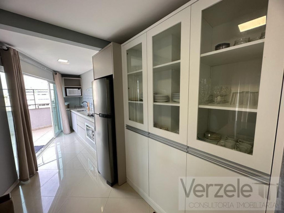 Imagem Apartamento com 3 Quartos para Temporada, 320 m² em Centro - Balneário Camboriú
