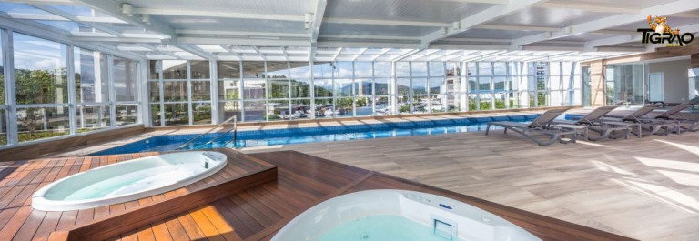 Apartamento com 4 Quartos à Venda, 238 m² em Centro - Balneário Camboriú