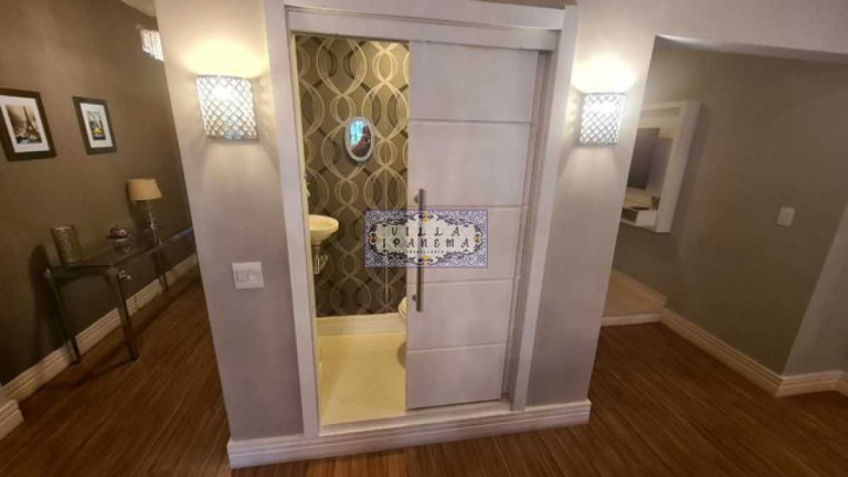 Imagem Apartamento com 2 Quartos à Venda, 119 m² em Copacabana - Rio De Janeiro Imagem Apartamento com 2 Quartos à Venda, 119 m² em Copacabana - Rio De Janeiro