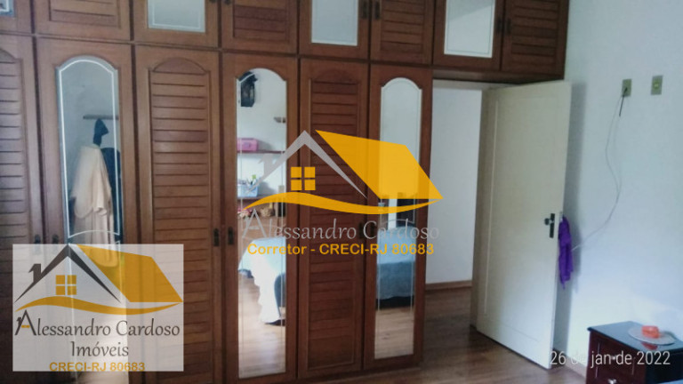 Imagem Casa com 3 Quartos à Venda, 250 m² em Parque São Clemente - Nova Friburgo