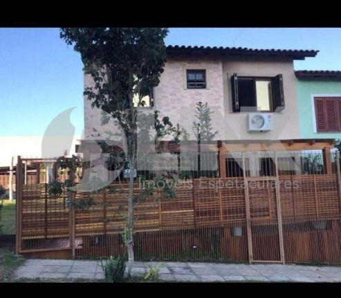Imagem Casa com 2 Quartos à Venda, 68 m² em Hípica - Porto Alegre Imagem Casa com 2 Quartos à Venda, 68 m² em Hípica - Porto Alegre