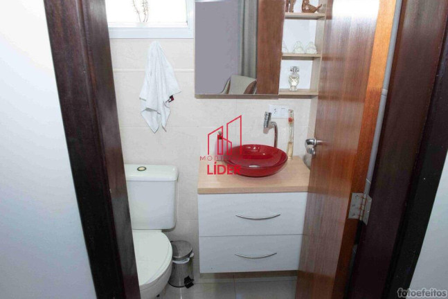 Imagem Sobrado com 3 Quartos à Venda, 117 m² em Uberaba - Curitiba