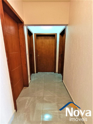 Imagem Imóvel com 3 Quartos para Alugar, 100 m² em Centro - Nova Petrópolis