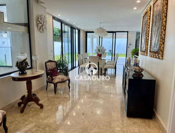 Imagem Casa com 4 Quartos à Venda, 379 m² em São Bento - Belo Horizonte Imagem Casa com 4 Quartos à Venda, 379 m² em São Bento - Belo Horizonte