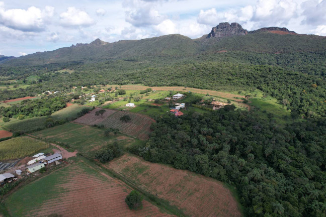 Imagem Terreno à Venda, 2 m² em Batatal - Igarapé Imagem Terreno à Venda, 2 m² em Batatal - Igarapé