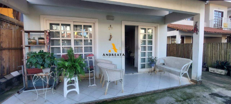 Imagem Casa de Condomínio com 5 Quartos à Venda, 130 m² em Vargem Pequena - Rio De Janeiro
