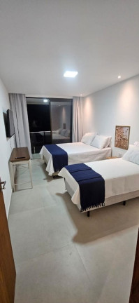 Imagem Casa com 7 Quartos à Venda, 320 m² em Guarajuba - Camaçari