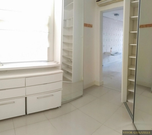 Imagem Imóvel com 1 Quarto à Venda,  em Moinhos De Vento - Porto Alegre
