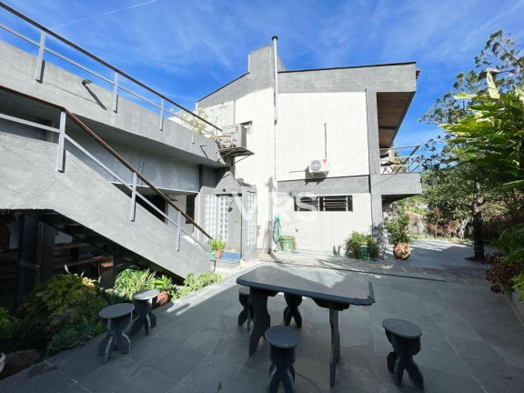 Imagem Casa com 4 Quartos à Venda, 435 m² em Carlos Guinle - Teresópolis Imagem Casa com 4 Quartos à Venda, 435 m² em Carlos Guinle - Teresópolis