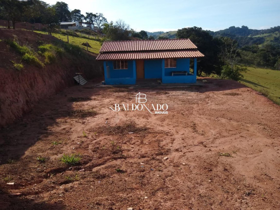 Imagem Imóvel com 2 Quartos à Venda, 4.500 m² em Centro - Extrema Imagem Imóvel com 2 Quartos à Venda, 4.500 m² em Centro - Extrema