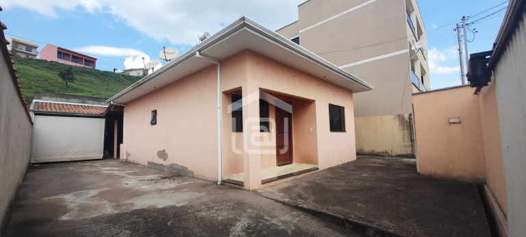 Imagem Casa com 3 Quartos à Venda, 240 m² em Residencial Rezende I - Bandeira Do Sul Imagem Casa com 3 Quartos à Venda, 240 m² em Residencial Rezende I - Bandeira Do Sul