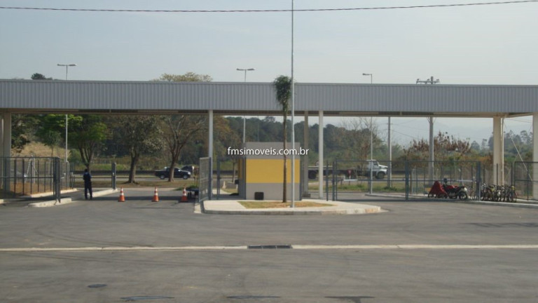Imóvel para Alugar, 808 m² em Jardim Panorama - Caçapava