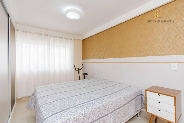 Imagem Apartamento com 3 Quartos à Venda, 108 m² em Cabral - Curitiba Imagem Apartamento com 3 Quartos à Venda, 108 m² em Cabral - Curitiba