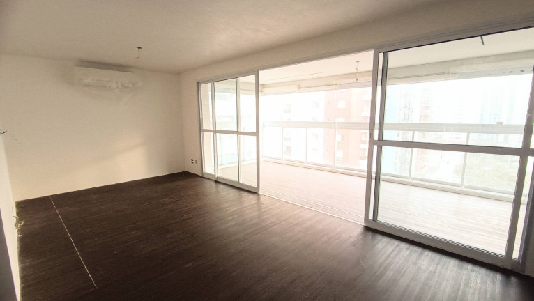 Imagem Apartamento com 3 Quartos à Venda, 115 m² em Pitangueiras - Guarujá Imagem Apartamento com 3 Quartos à Venda, 115 m² em Pitangueiras - Guarujá